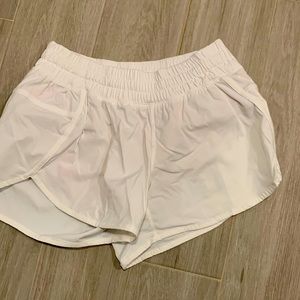 Lululemon tracker short white size 10
